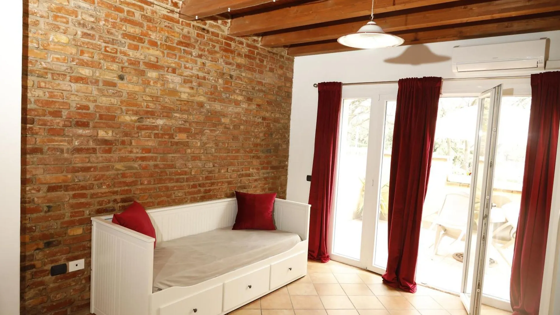 Apartmán Amira Suite Fiera Verona